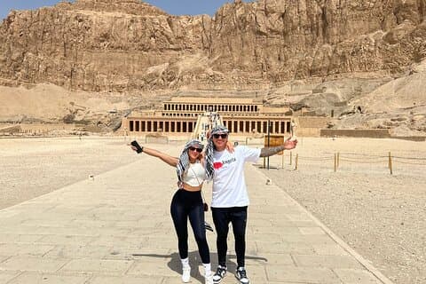 Piccolo gruppo Hurghada a Luxor, Valle dei Re in Van