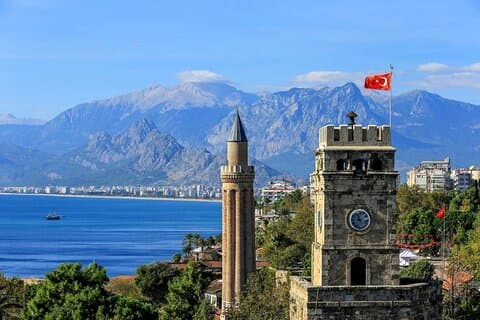 Ganztägige Stadtrundfahrt durch Antalya mit Wasserfall und Seilbahn