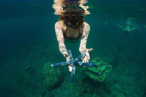 Snorkling vid Blue Lagoon & Batuan Temple