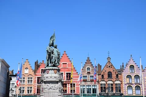Rondreis van Brussel naar Brugge en Gent per trein en boot.