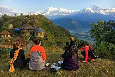 Tour privado de 8 días por la ciudad de Katmandú, Chitwan y Pokhara