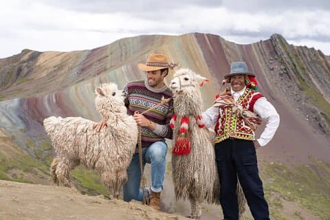 PRIVATE Palccoyo Rainbow Mountain tour