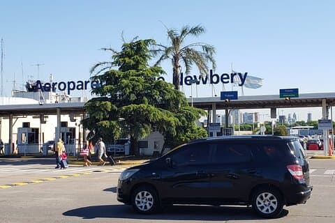 Private Transfer Jorge Newbery Airport to Hotel in Buenos Aires