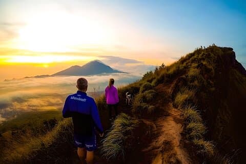 Bali Monte Batur Amanecer caminata y aguas termales naturales