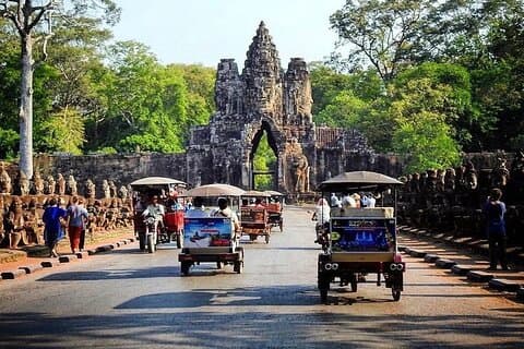 Full Day Angkor Complex av Tuk Tuk - (Valgfri soloppgang)