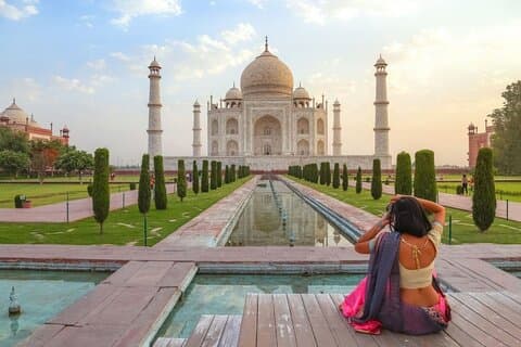Taj Mahal privat rundtur från Delhi med bil