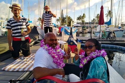 Aloha Gondola Cruise with Drinks & Pastries