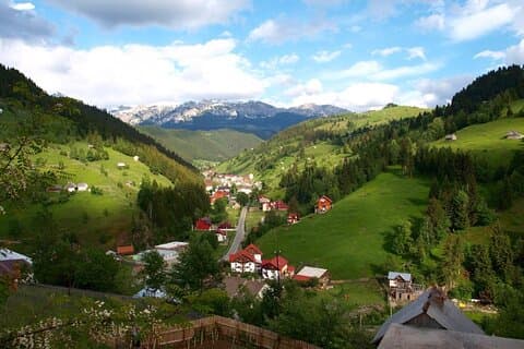 Private Guided Tour of a Carpathian Mountain Village