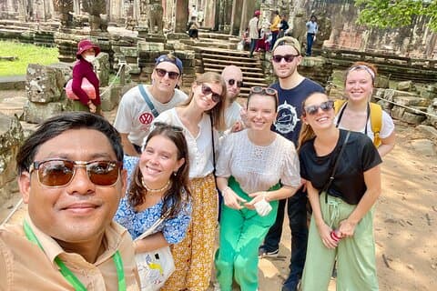 Liten grupp: Angkor Wat-tur med solnedgång