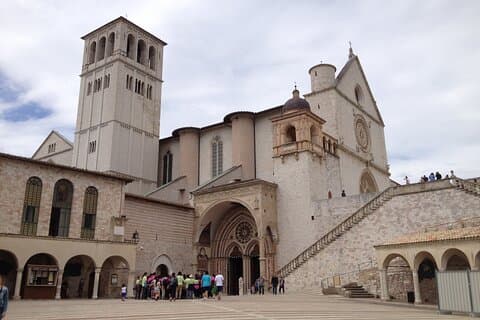 Dagtocht: Assisi privétour met lunch en ATV-quadtour