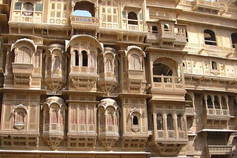 4 - Days Guided Jaisalmer Sightseeing Tour with Accommodation.