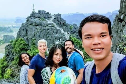 Dagtour Hoa Lu, Tam Coc-boottocht en Mua-grot