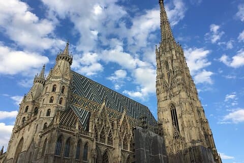 Excursão a pé privada em Viena, incluindo Ópera Estatal