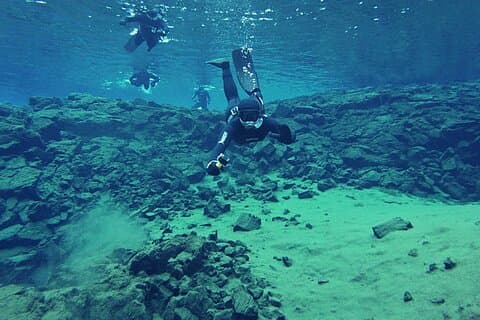 Tour nocturno de apnea en Silfra