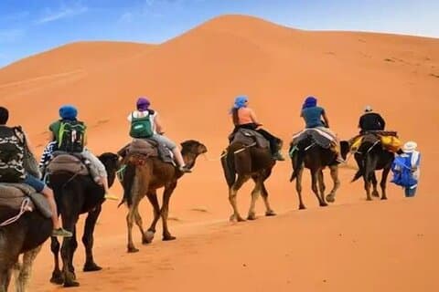 Luxus-Camp in der Wüste Merzouga