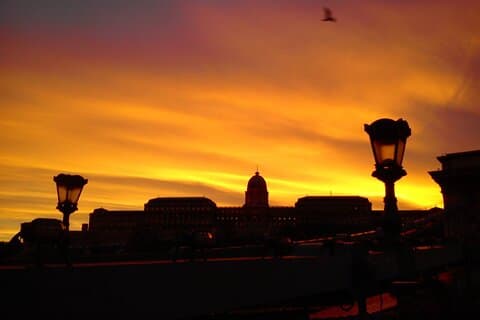 Welcome to Budapest Evening Walk