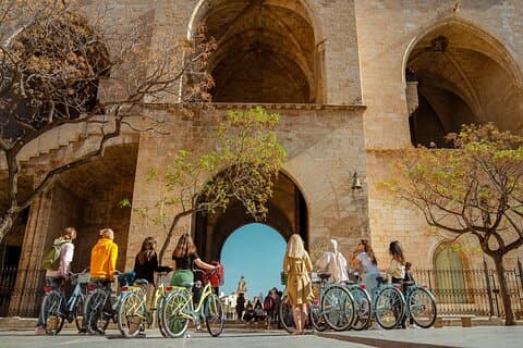 Fantastico Tour con Guide in Dutch or English.