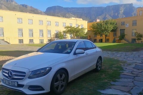 Vehicle Hire Full Day 10Hour Chauffeur Drive Cape Town to 15 PAX