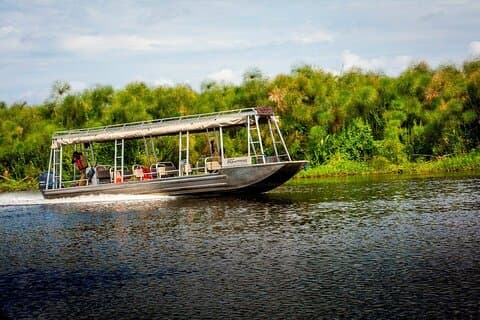 2-Days Private Safari Tour in Lake Mburo National Park