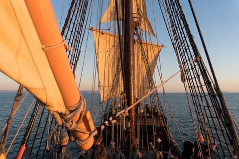 San Salvador – Spanisches Galeonen-Abenteuer-Tagessegeln mit allgemeinem Eintritt