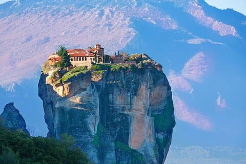 Privétour van een hele dag naar Meteora in het Spaans of Engels