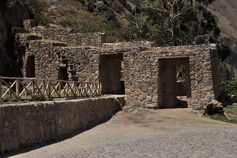 Os Incas de Tawantinsuyo