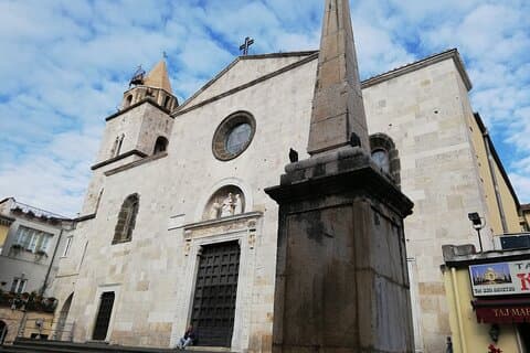 Private Walking Art and Food Tour of Fondi with a Local Guide