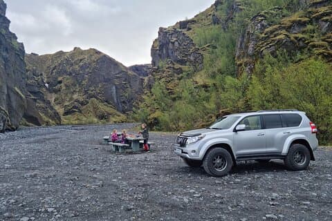Private Tour to þórsmörk glaciers and waterfalls