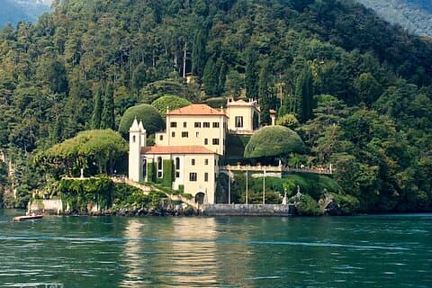 Full-Day Private Tour of Lake Como from Milan