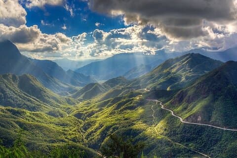 Sapa 2 dager Easy Trekking Tours med 1 natt hjemmeopphold