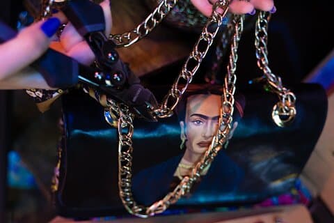 Craft a Unique Parisian luxury bag