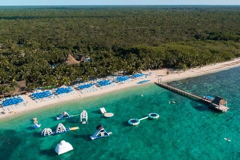 Cozumel: Paradise Beach Club All Inclusive Day Pass