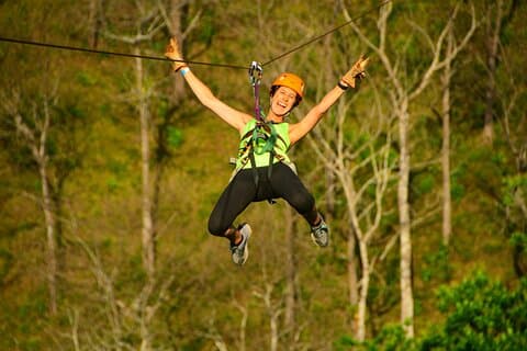 Canopy Zipline Tour from San Jose