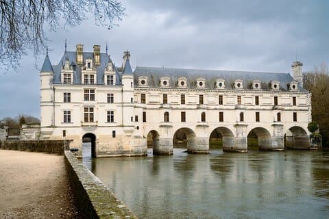Chenonceau & Chambord dagstur från Paris med Hotel Pick Up