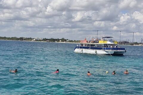 Ubegrænset katamaranfest til Isla Mujeres – fra Playa del Carmen