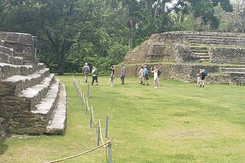 Private Zipline Cavetubing und Altun Ha