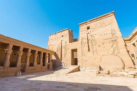 5 Days Cairo , Luxor , Aswan & Abu Simbel Tour Including Flights