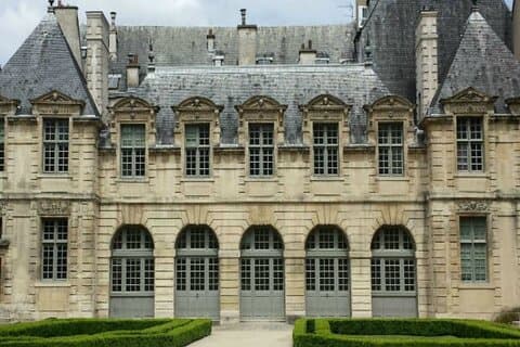 Tour della città di Parigi di 8 ore con Montparnasse, Le Marais e Moulin Rouge