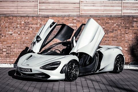 メルボルンでのマクラーレン 720S 高級車レンタル体験