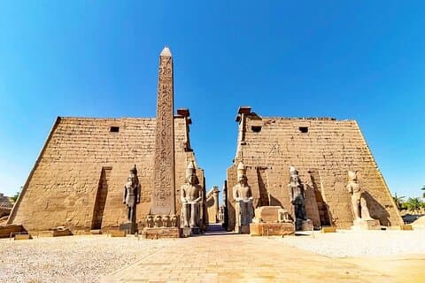 Overnatning Luxor Sightseeing Tour fra Safaga havn
