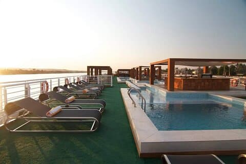 4 dagars privat kryssning från Luxor till Assuan med luftballong och Abu Simbel