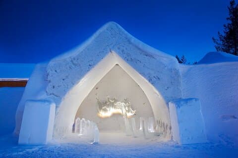 Arctic Snow Hotel Besök i Wildness i Rovaniemi
