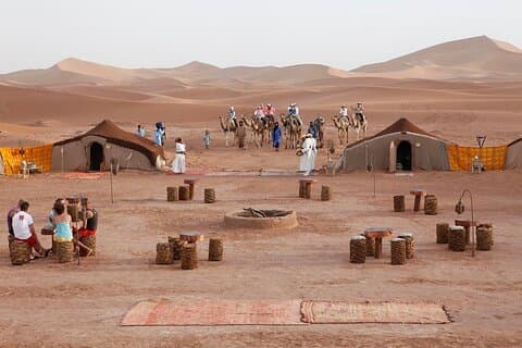 Privat tur fra Tanger til Marrakech via Chefchaouen og ørkenen 8 dage