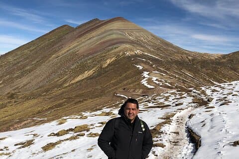Montaña de colores y bosque de piedras de Palccoyo desde Cusco