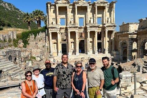 Private Ephesus & The Mary's House tur for cruisere(skip theline)