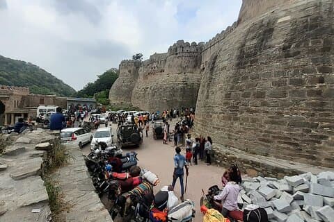 Dagstur Kumbhalgarh og Ranakpur Ekskursjon