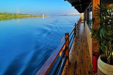 Best of Private Amazing Nile Cruise von Luxor nach Assuan für 5 Tage und 4 Nächte
