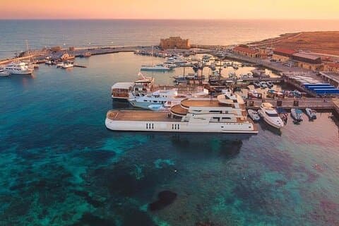 Ocean Vision: serata di spettacoli e balli con buffet, open bar e trasferimento