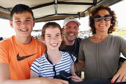 3 - Klassisk dagssafari till Masai Mara med Masai Village som tillval