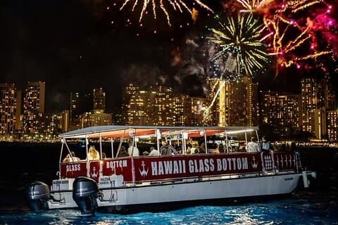 Waikiki Vuurwerktour met glazen bodem